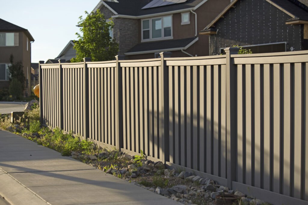 Planning a Fence for Summer? What El Paso Homeowners Should Do in Spring First